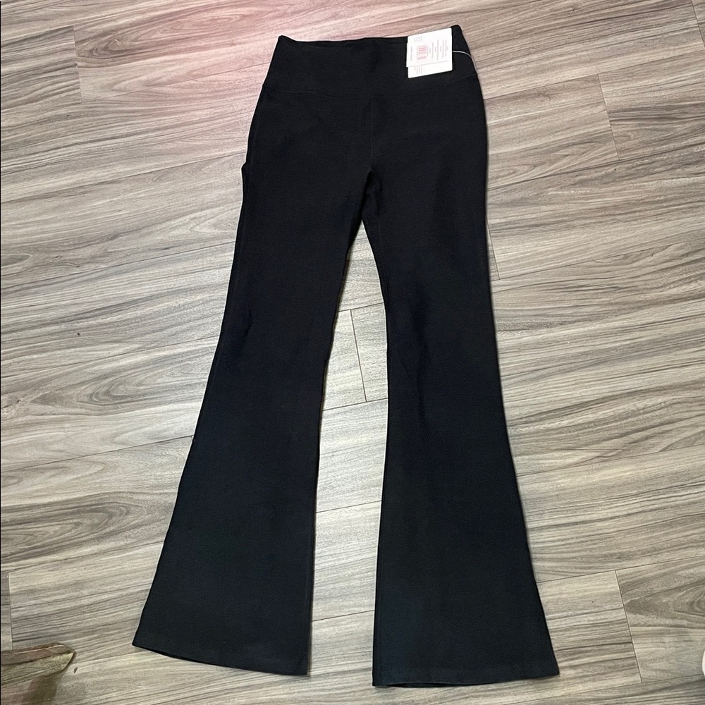 Beyond Yoga SpaceDye Mid Rise Bootcut Pant